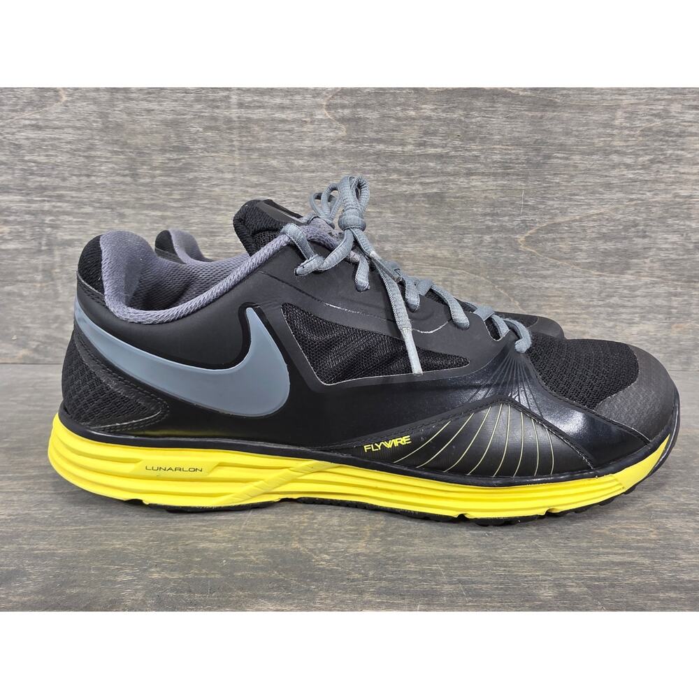 Nike Lunar Edge 15 V2 Cool Grey Volt Sneakers Size 11.5 Mens